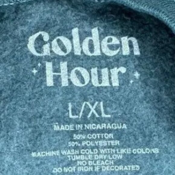 URBAN OUTFITTERS NYC Basketball Champs Teal Sweatshirt Women's L/XL NWT - Picture 8 of 12